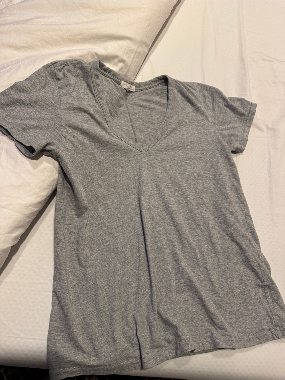 rag & bone Heather Gray V-Neck Short Sleeve Tee